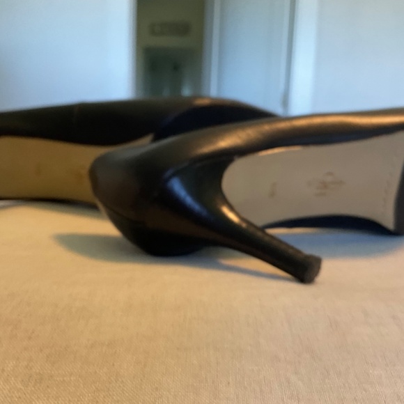 Cole Haan leather pumps - Picture 7 of 8